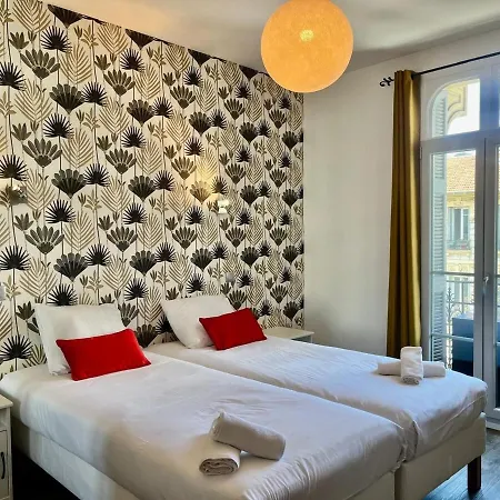 Le Splendide Yourhosthelper Apartament *