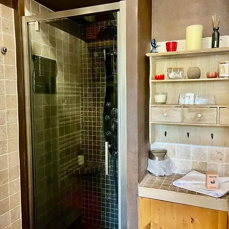 Le Splendide Yourhosthelper Apartament