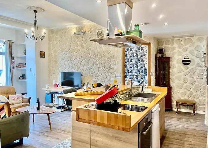 Le Splendide Yourhosthelper Nice